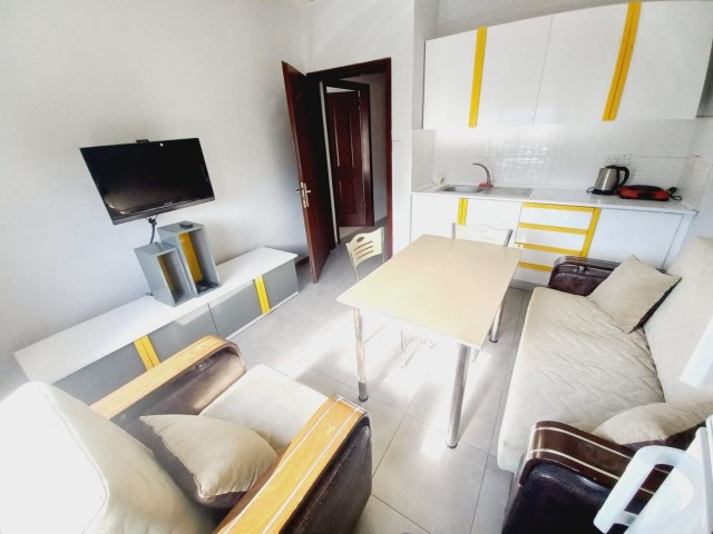 2+1 4 single beds for day rental in the center of Kyrenia ** 