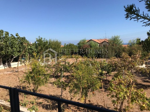 3+1 villa with unique mountain and sea views in Kyrenia Çatalköy ** 