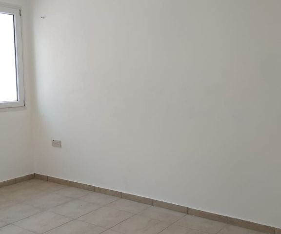 Flat To Rent in Girne Merkez, Kyrenia