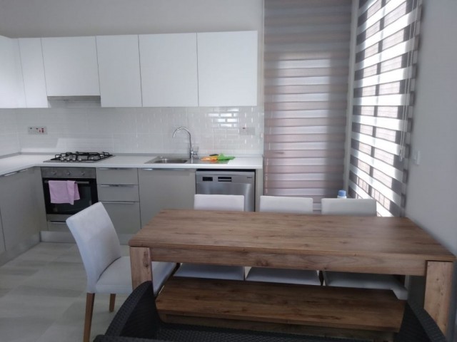 ALSANCAK 2 BEDROOM FLAT FOR RENT