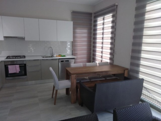 ALSANCAK 2 BEDROOM FLAT FOR RENT