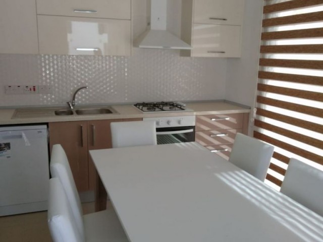 Semi Detached To Rent in Girne Merkez, Kyrenia