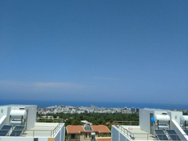 Halb freistehend Mieten in Girne Merkez, Kyrenia