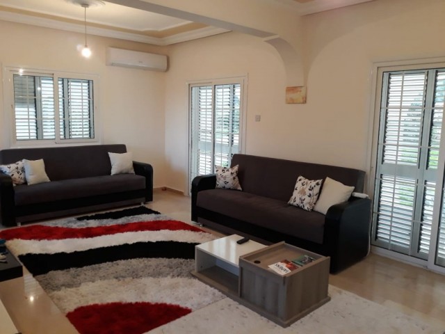 Villa To Rent in Girne Merkez, Kyrenia