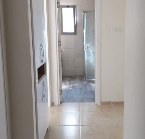 Girne merkezde kiralık full eşyalı 2+1 daire!