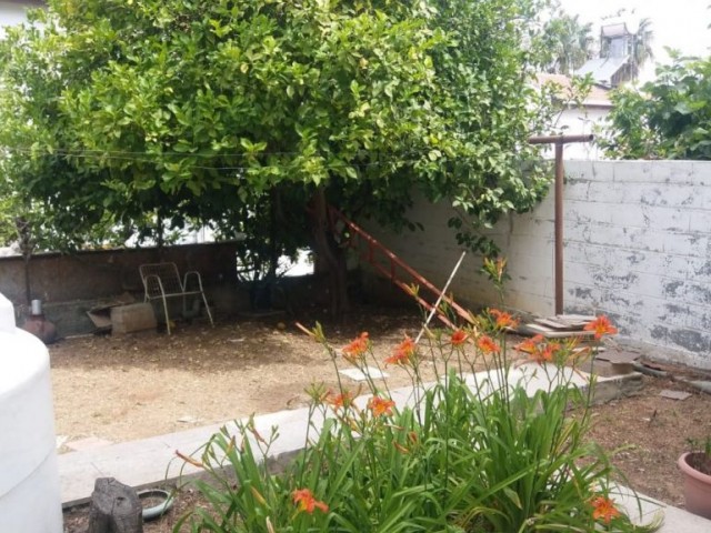 Detached House For Sale in Girne Merkez, Kyrenia