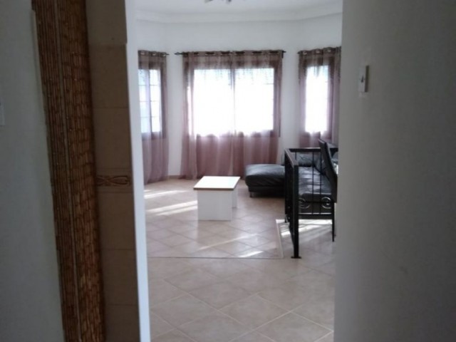 Flat To Rent in Girne Merkez, Kyrenia