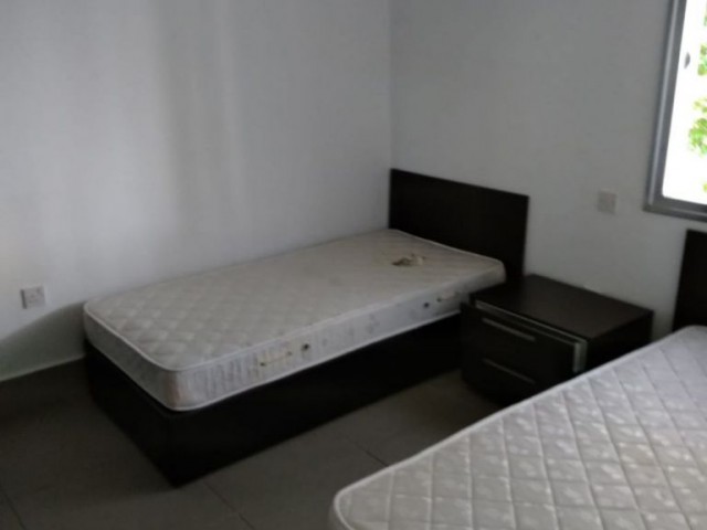 Flat To Rent in Karaoğlanoğlu, Kyrenia