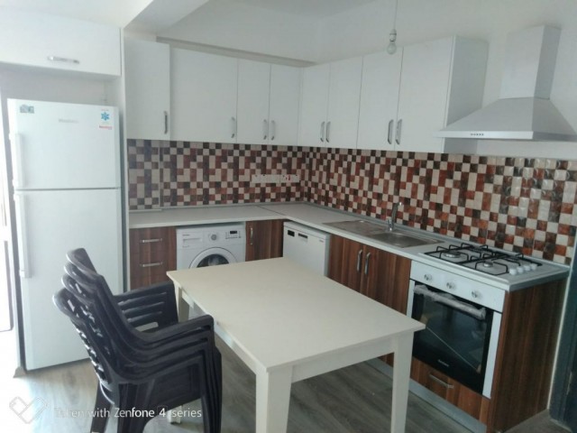 GİRNE MERKEZDE KİRALIK DENİZ MANZARALI FULL EŞYALI 2+1 PENTHOUSE