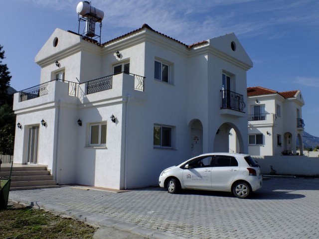 Villa To Rent in Yeşiltepe, Kyrenia