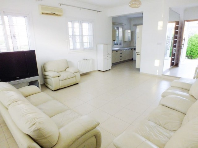 Villa with pool for rent in Kyrenia Karaoğlu