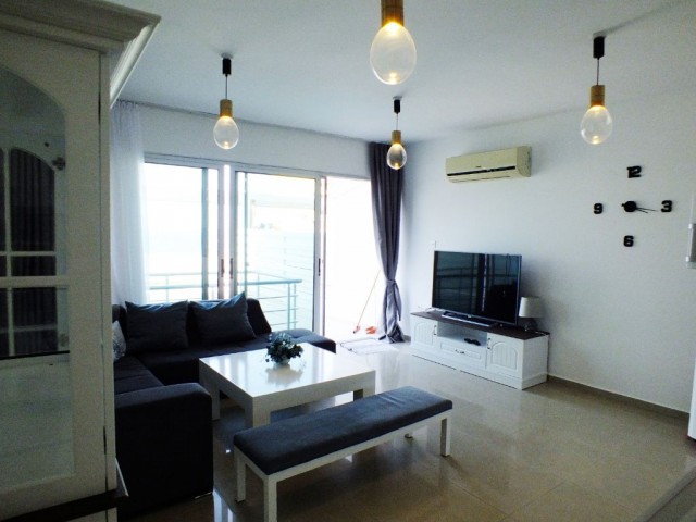 2 BEDROOM FLAT FOR DAY RENT İN KARAOĞLANOĞLU