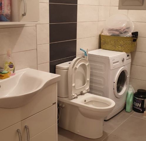 Flat To Rent in Girne Merkez, Kyrenia