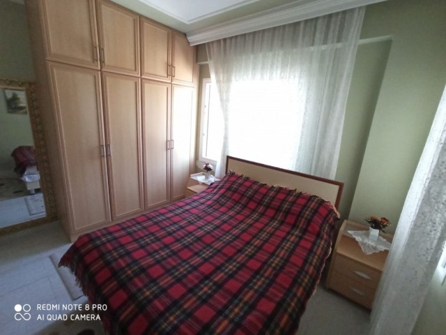 GİRNE MERKEZDE SATILIK 2+1 DAİRE