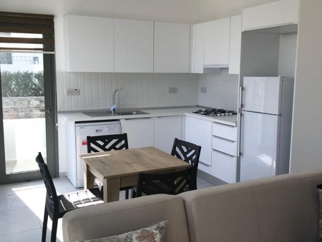 Flat To Rent in Alsancak, Kyrenia