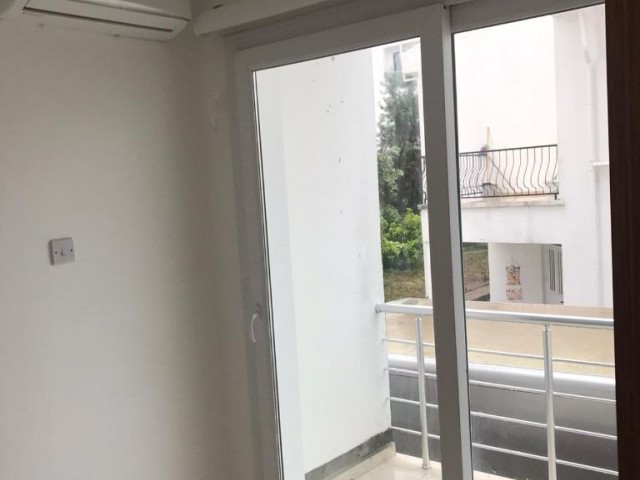 GİRNE MERKEZDE KİRALIK SIFIR FULL EŞYALI 2+1 DAİRE (NUSMAR MARKET CİVARI)