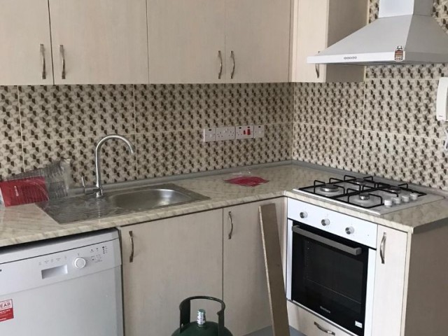 GİRNE MERKEZDE KİRALIK SIFIR FULL EŞYALI 2+1 DAİRE (NUSMAR MARKET CİVARI)