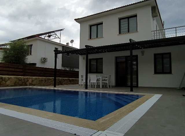 3+1 220 m2 Villa mit Pool zum Verkauf in Kyrenia Karaoglan Ogun voll möbliert ** 