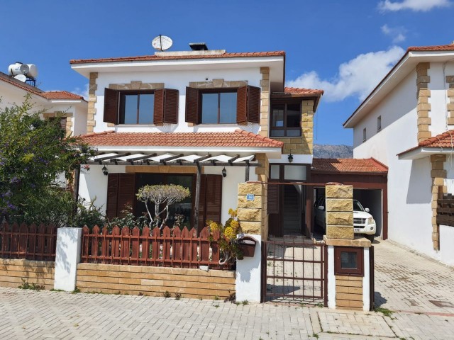 Turkish kochanli villa for sale in Kyrenia Bosphorus ** 