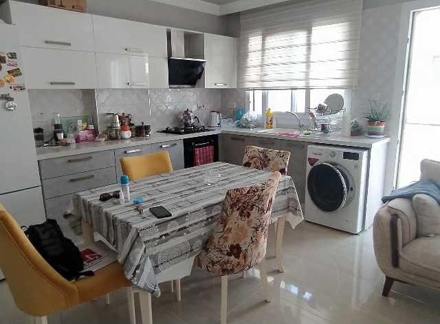 Girne merkezde satılık 125 m2  3+1 daire 