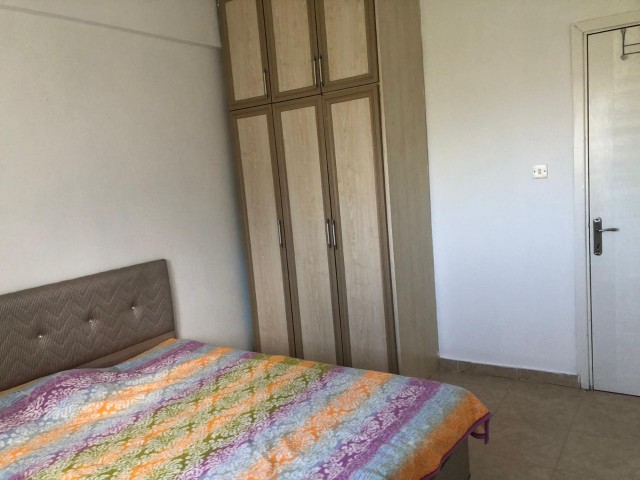 Mountain and sea view flat for sale in Lapta ** 