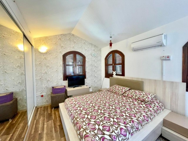 Detached villa for sale in Doğanköy ** 