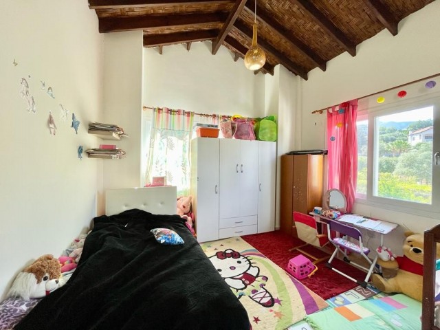 3+1 villa zum Verkauf in Kyrenia Chatalköy ** 