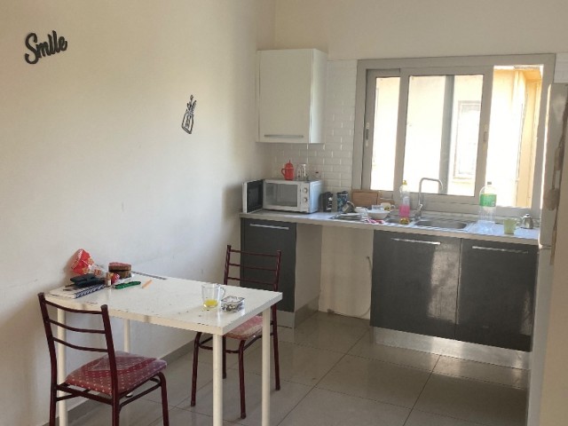 Turkish Title 2+1 flat for sale in Girne Center …