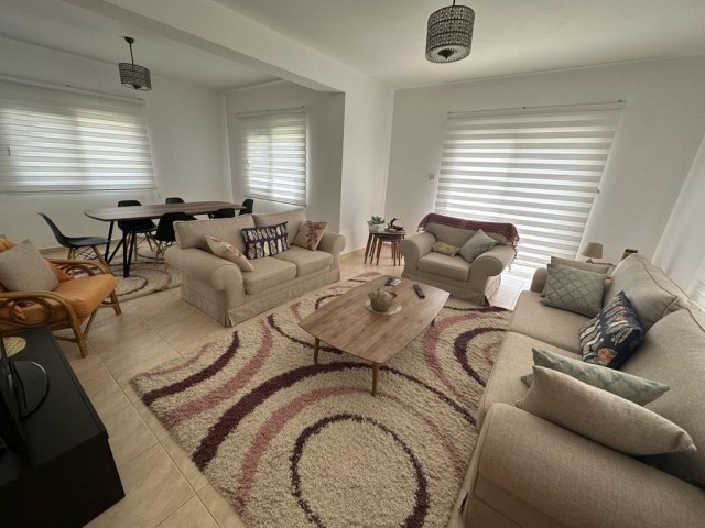 Villa To Rent in Yeşiltepe, Kyrenia