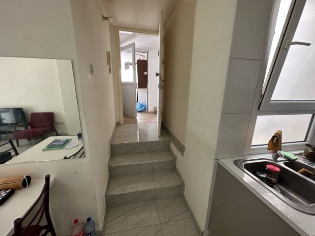 2+1 flat for sale in the center of Kyrenia