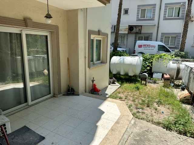 2+1 flat for sale in the center of Kyrenia