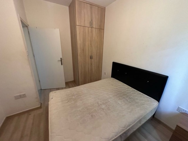 Girne merkezde satılık 2+1 daire