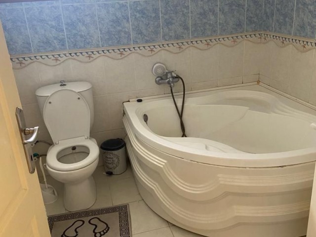 Region Alsancak Camelot. 3+1 Villa mit Pool zu verkaufen