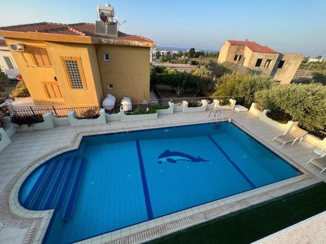Kyrenia Edremit, 3+1 Mietvilla mit privatem Pool, perfektem Berg- und Meerblick