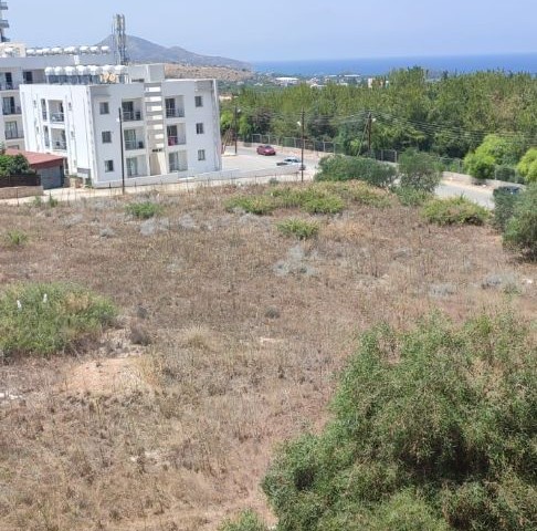 2+1-85m2 FOR SALE NEXT TO EUROPEAN UNIVERSITY OF LEFKE