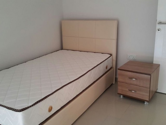 Girne Merkez'de Nusmar Market Yakınında Kiralık 3+1 Penthouse Daire. TEL:05338376242