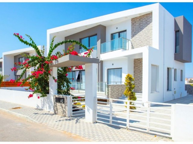 LUXURY THREE BEDROOM VILLAS - TUZLA