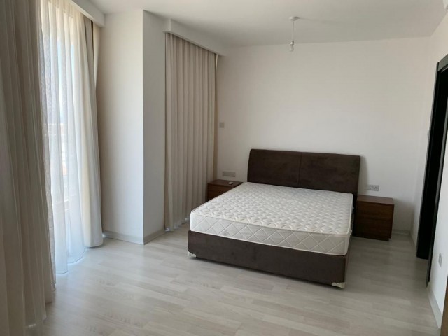 Flat To Rent in Girne Merkez, Kyrenia