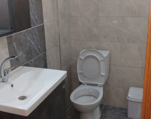 Flat To Rent in Yukarı Girne, Kyrenia