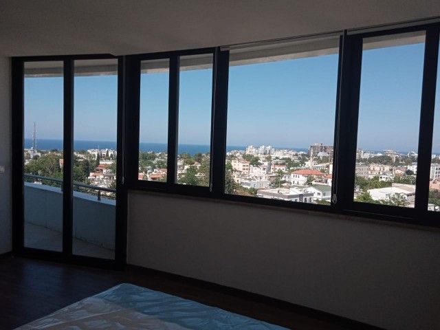 Penthouse To Rent in Girne Merkez, Kyrenia