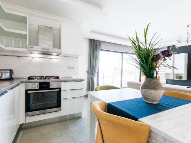 Flat For Sale in Aşağı Girne, Kyrenia