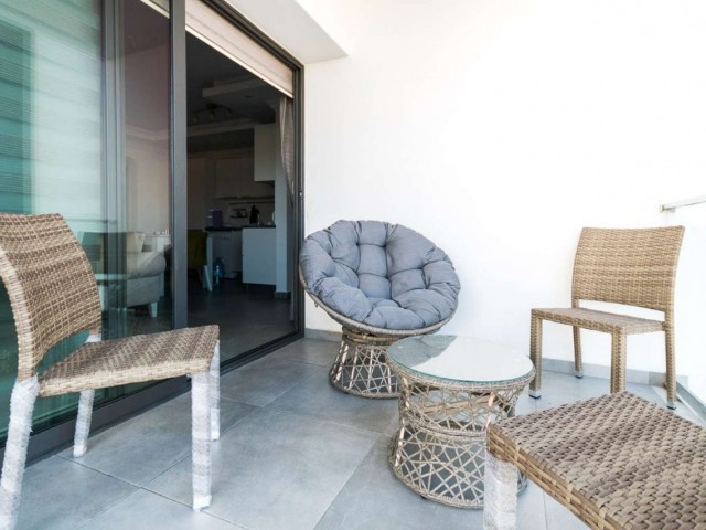 Flat For Sale in Aşağı Girne, Kyrenia