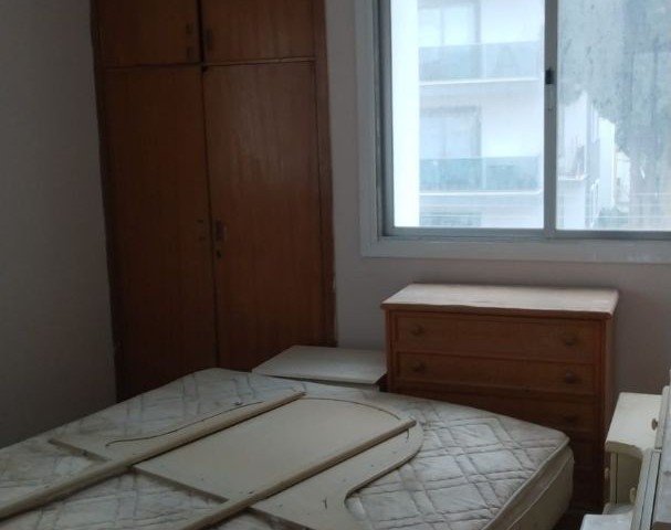 Flat To Rent in Aşağı Girne, Kyrenia