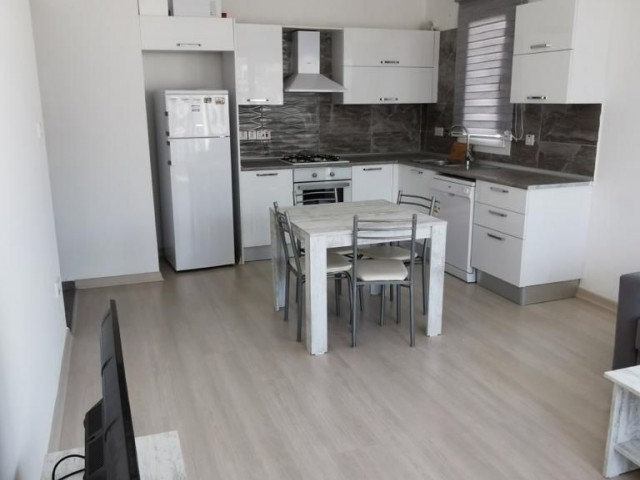 Girne Merkezde Satılık 1+1 Eşyalı Daire