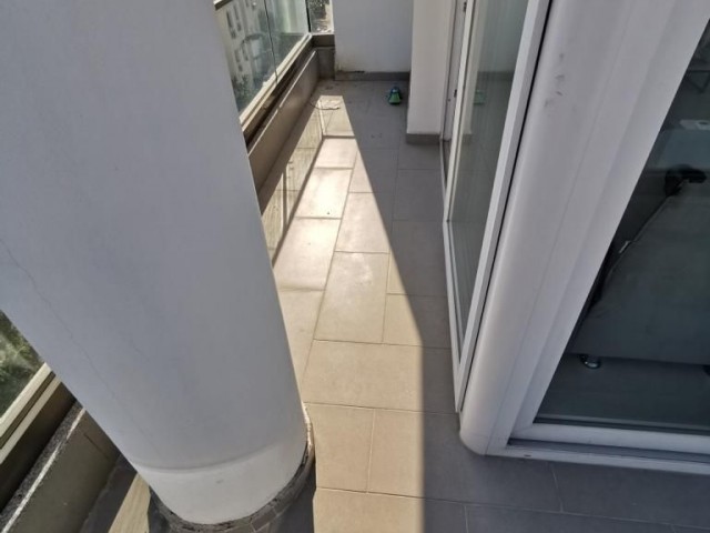 Girne Merkezde Satılık 1+1 Eşyalı Daire