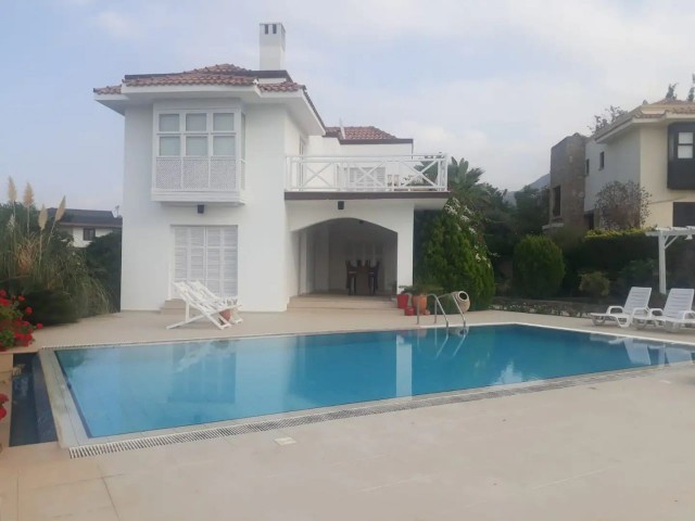 LUXURY THREE BEDROOM VILLA WITH POOL