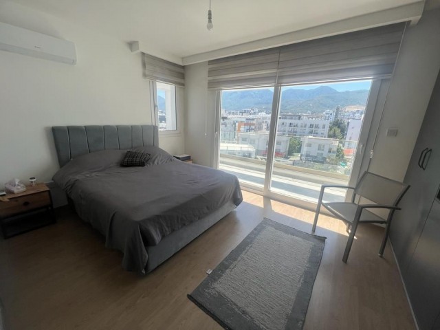 Penthouse Zu verkaufen in Girne Merkez, Kyrenia