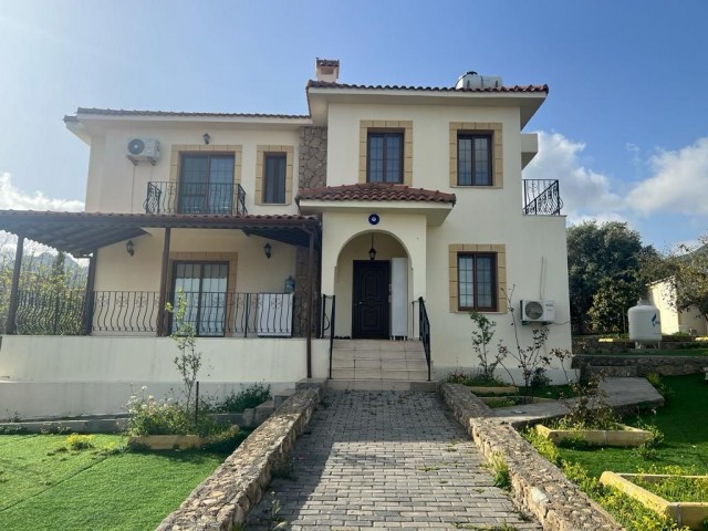 Villa Zu verkaufen in Arapköy, Kyrenia