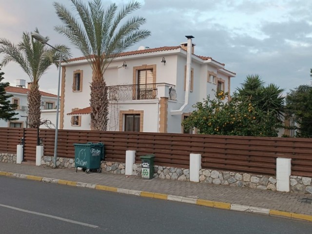 VILLA FOR SALE ON THE MAIN ROAD