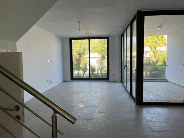 THREE BEDROOM  SEMİ DETACHED VILLA